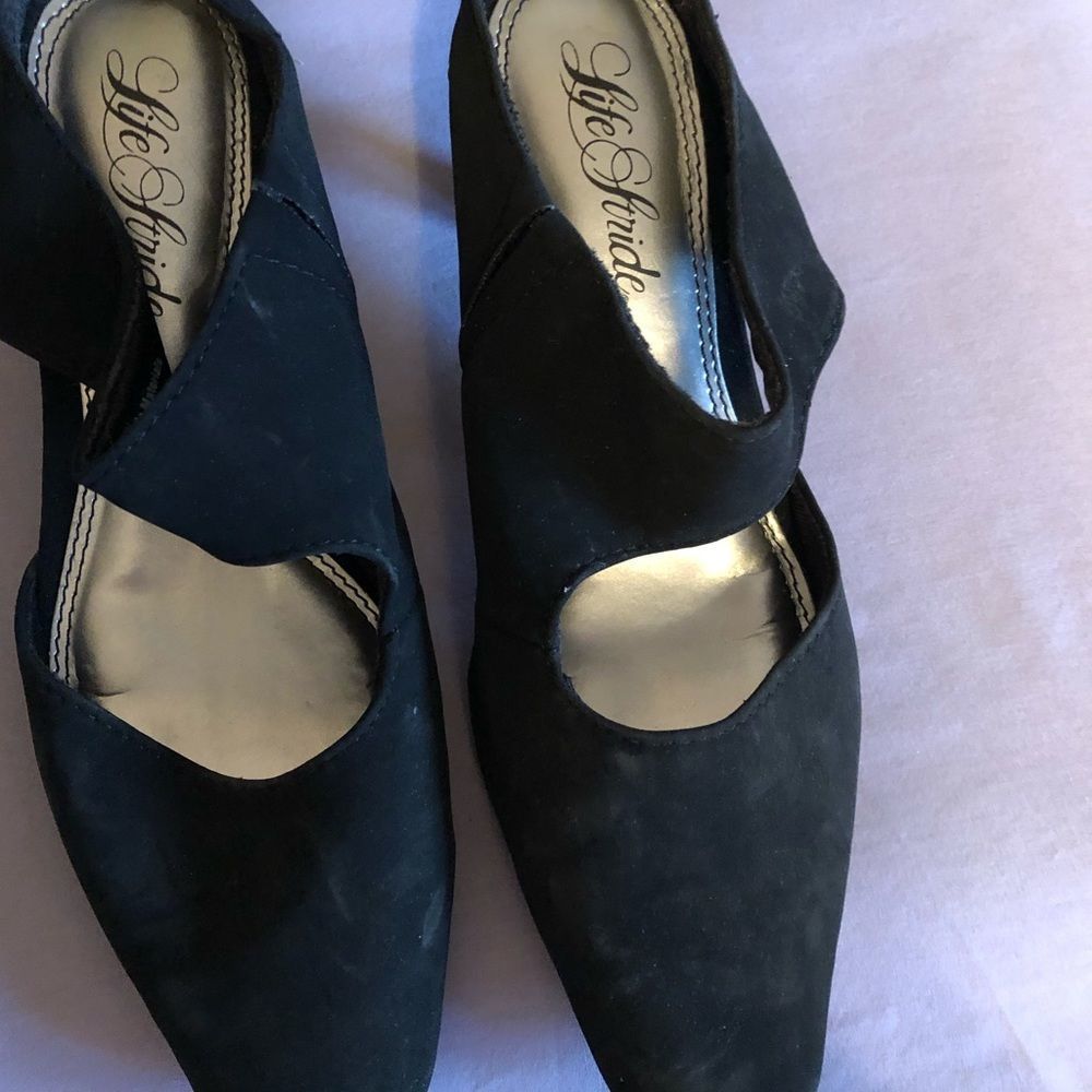 Life strides mules